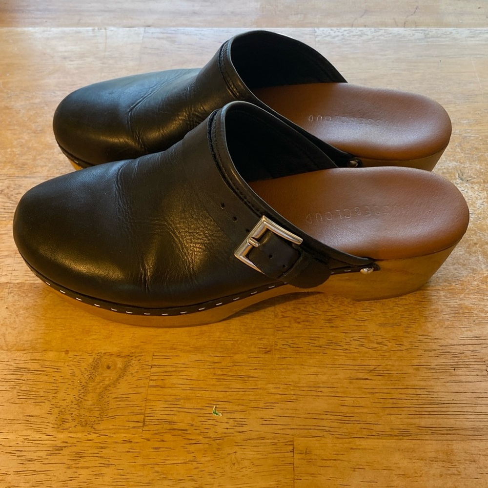 Musse & Cloud Women's Clog - Black leather women’s size 7